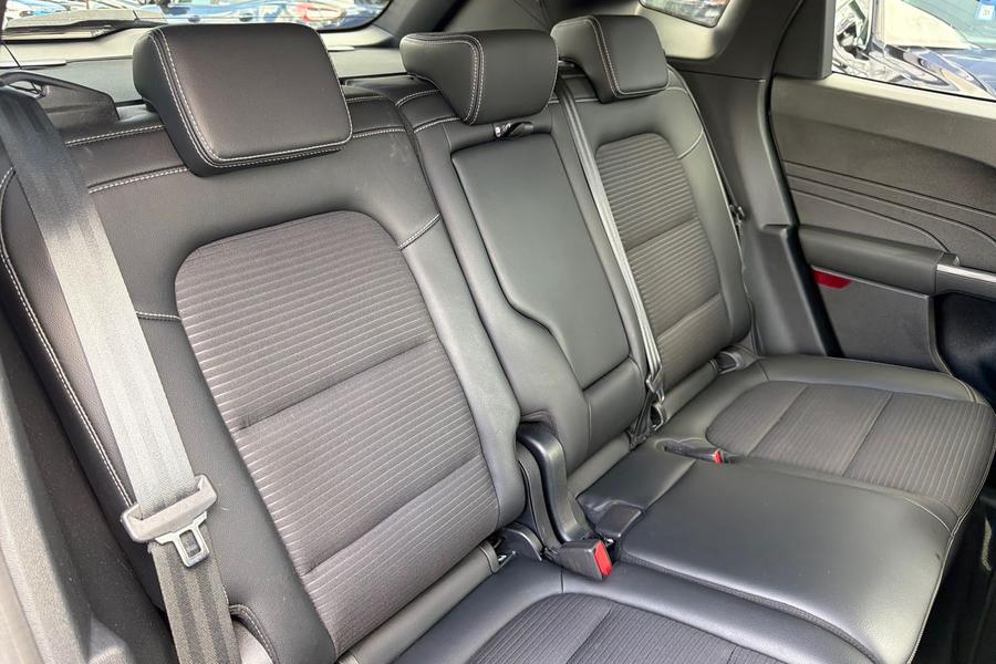 Ford Kuga Photo autoimg-84e76dc3c747ccdb642164960684ee67e2f1856a.jpg