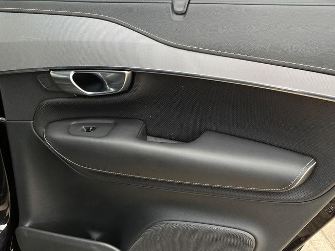 VOLVO Xc90 Photo 36