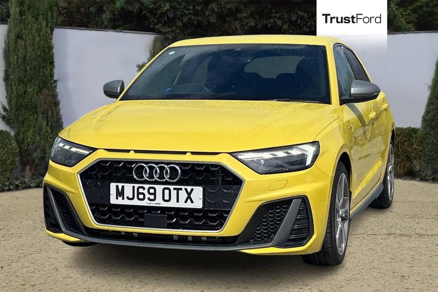 Audi A1 Photo autoimg-84e9e22c8ac4e902e200555c612737e27c7d63c7.jpg