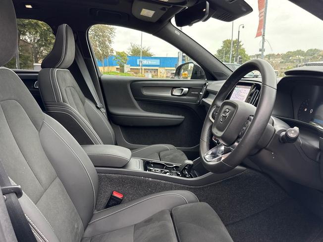 VOLVO Xc40 Photo 50