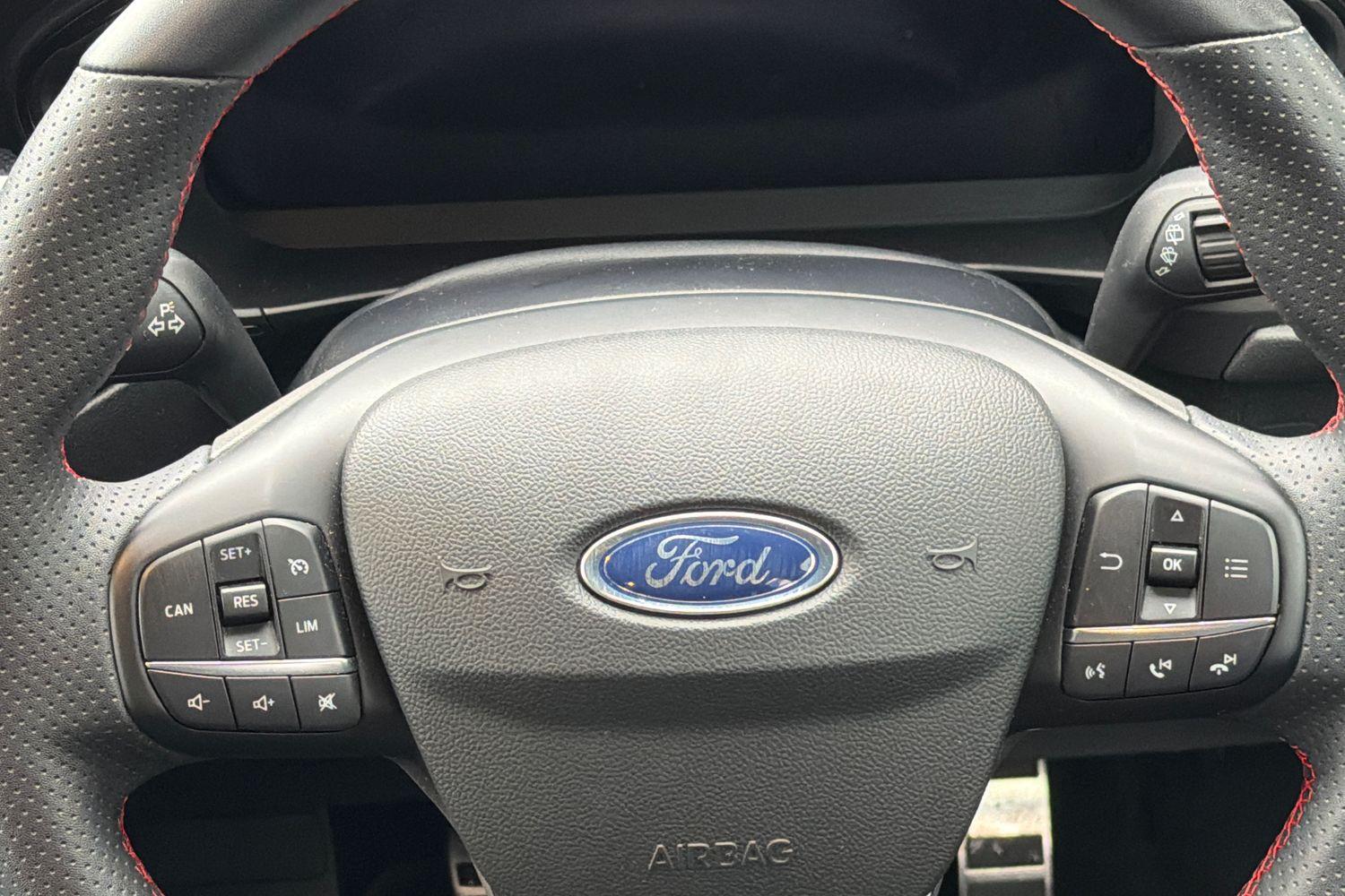 Ford FOCUS Photo 11