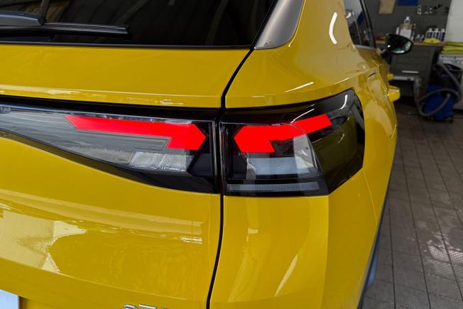 Volkswagen T-Roc Photo 18