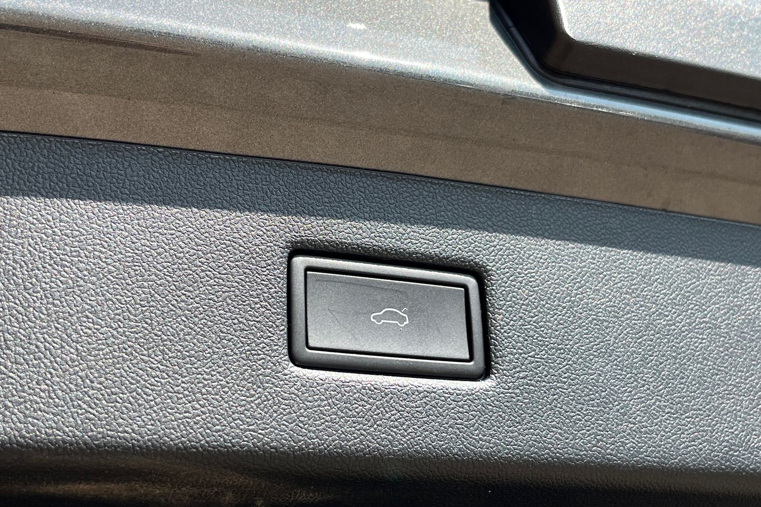 Ford Explorer Photo 25