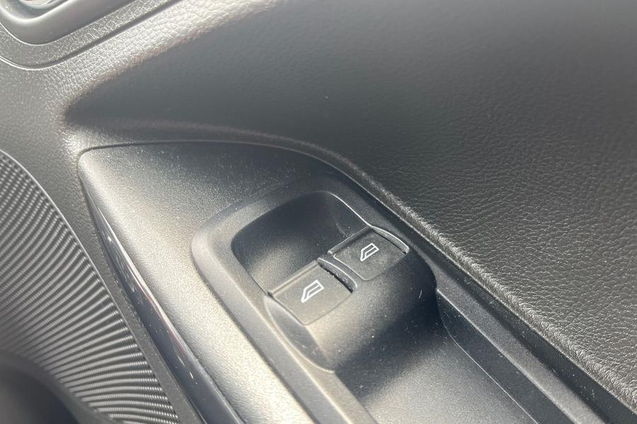 Ford KA+ Photo autoimg-84f1e75435739bd60a1661db5deef6621643965f.jpg