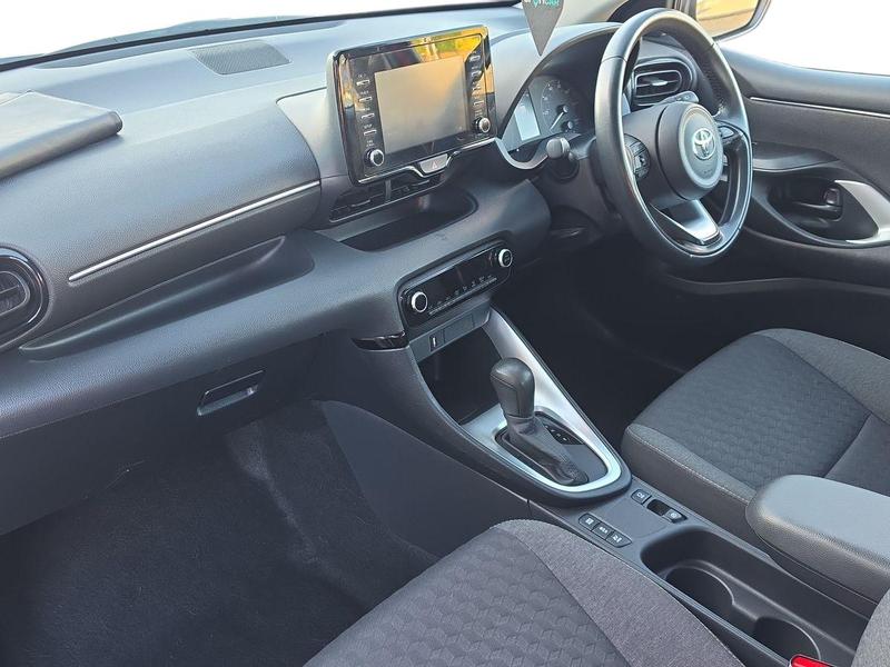 Used Toyota Yaris HF23YDA 15
