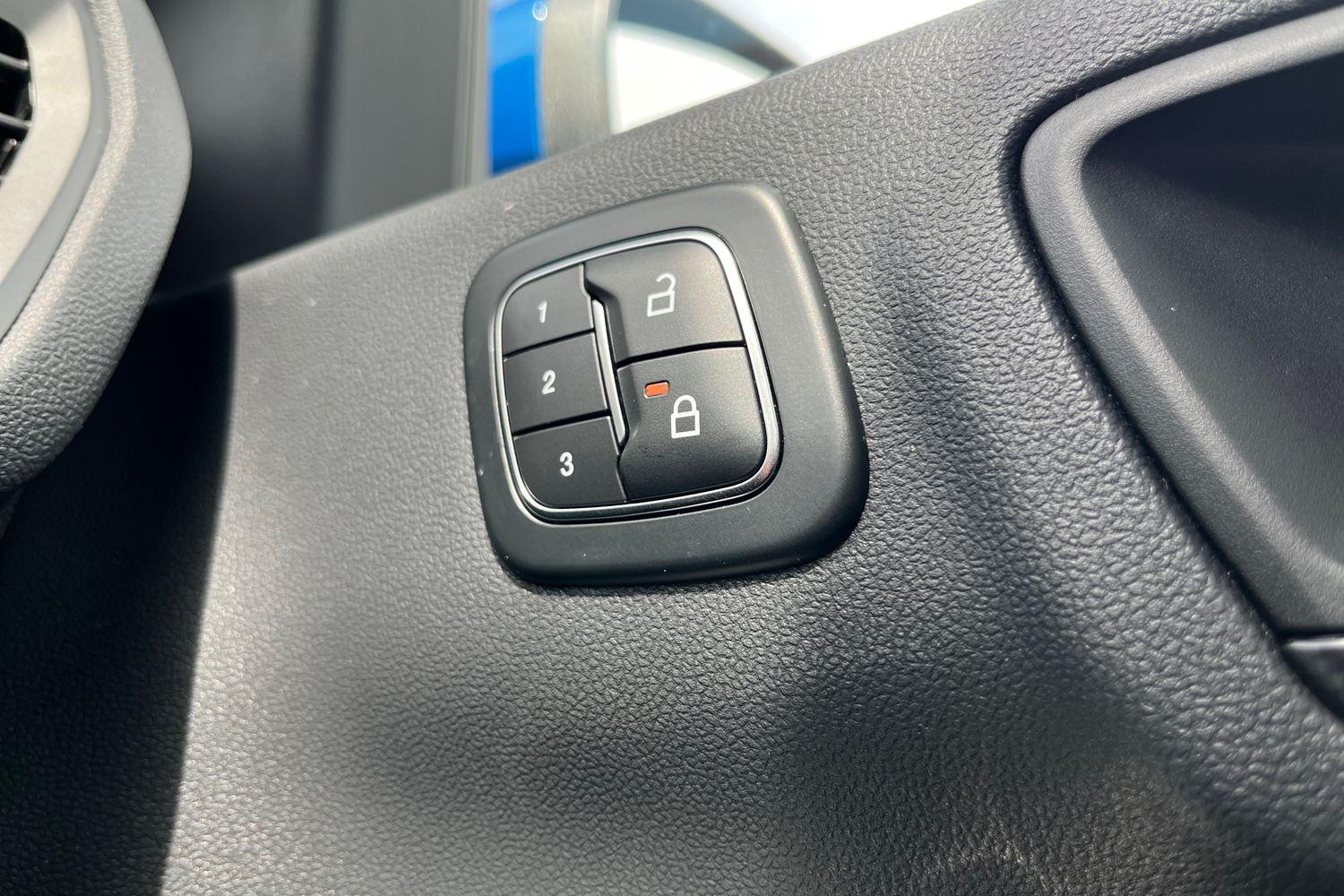 Ford Kuga Photo 22