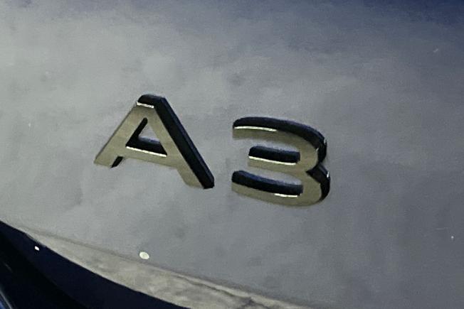 AUDI A3 Photo 35