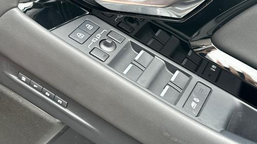 Land Rover Range Rover Evoque Photo autoimg-84fcd31522cbe228559e0c81d852f4eb000571d8.jpg