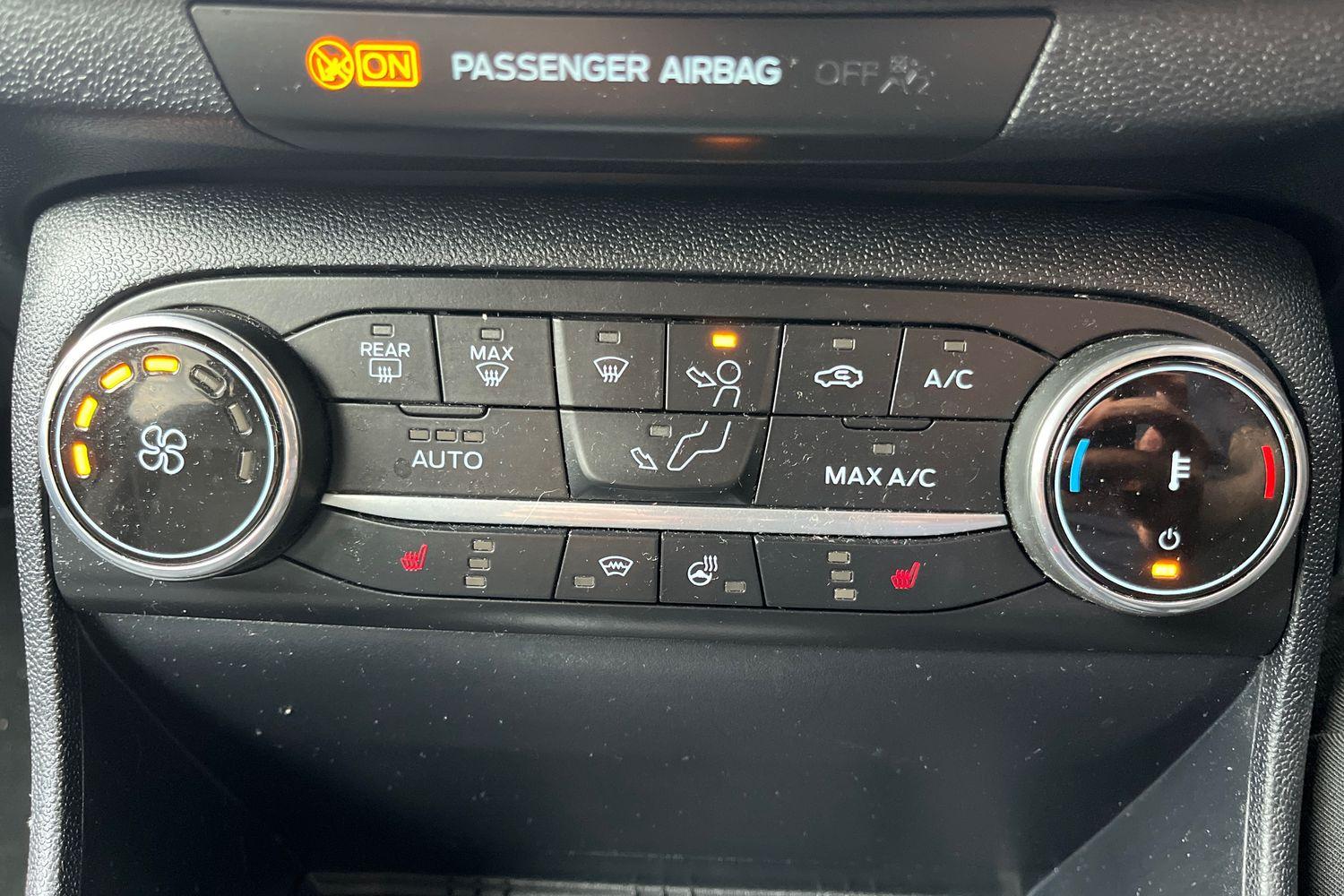 Ford Fiesta Photo 29