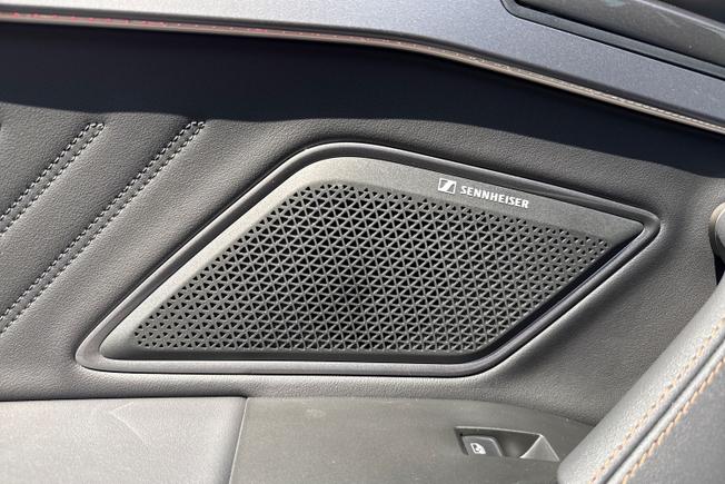 CUPRA Formentor Photo 21