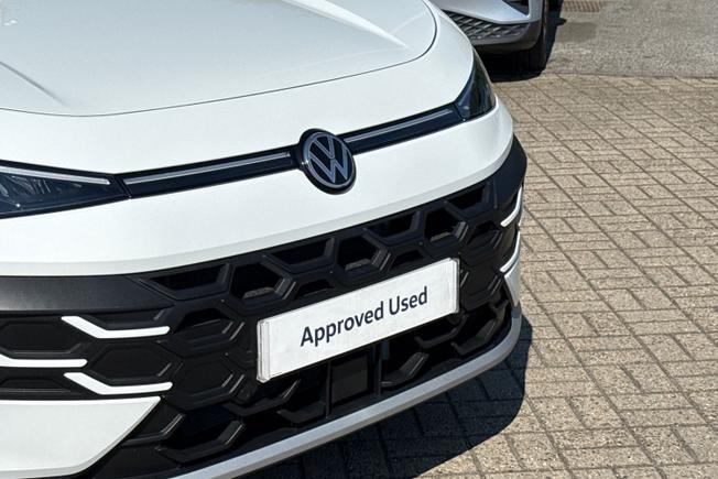 Volkswagen T-Roc Photo 50