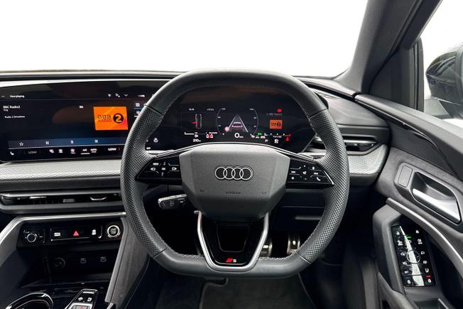 AUDI Q5 Photo 11