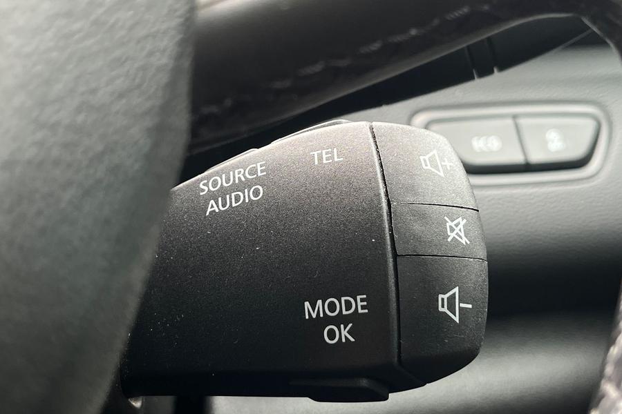Renault Kadjar Photo autoimg-8504d4d0a02f429a48ecab925659024427f83702.jpg