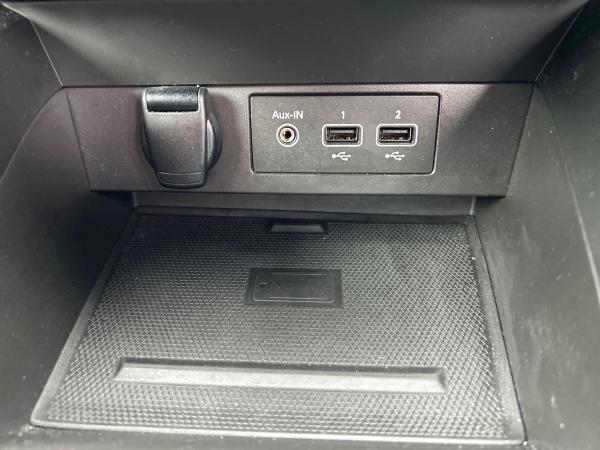 Renault Clio Photo autoimg-8507c03d88955950879bd94c9c6174258178b46e.jpg