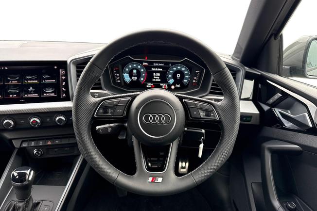 Audi A1 Photo 11