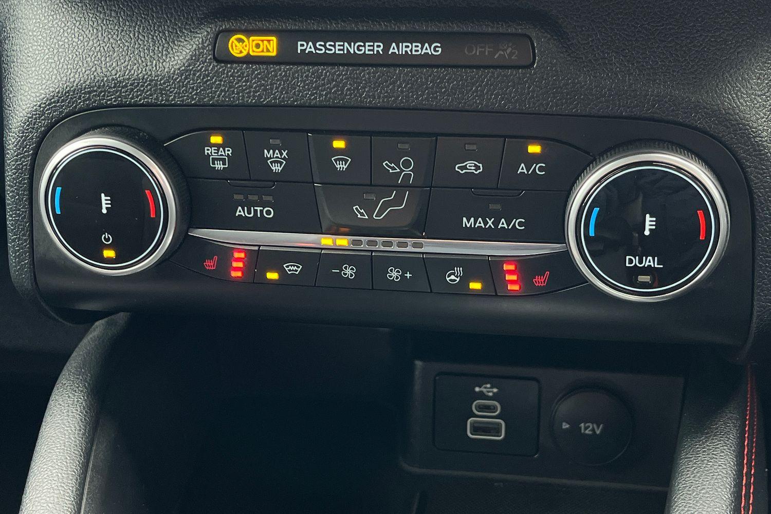 Ford Kuga Photo 30
