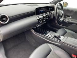 MERCEDES-BENZ A Class Photo 2
