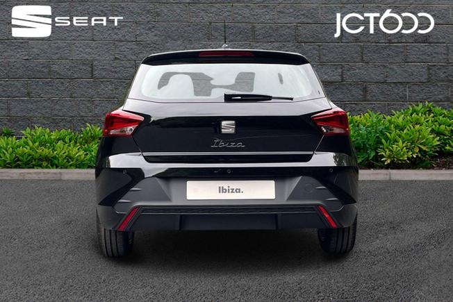SEAT Ibiza Photo 7