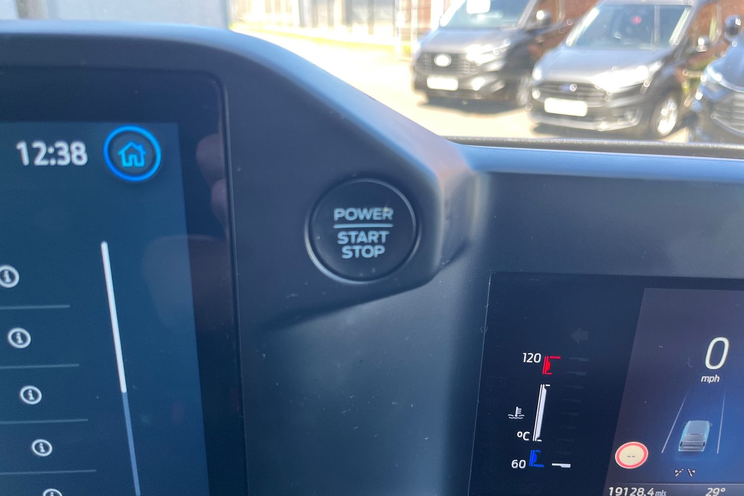 Ford Transit Custom Photo 25