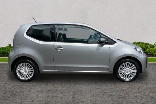 Volkswagen up! Photo autoimg-8512e0bba511ec895594c6262c6edd7f1d53d10b.jpg