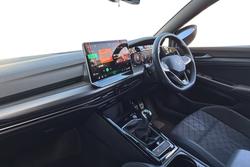 VOLKSWAGEN Golf Photo 2