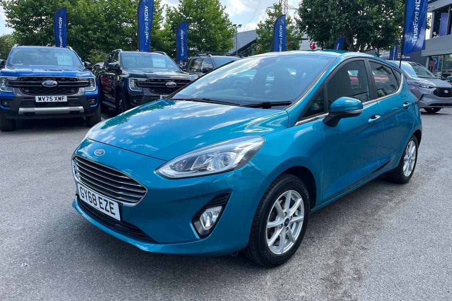 Ford FIESTA Photo autoimg-8529ad73721982c113ea7b25dcdecfda0d9052dc.jpg