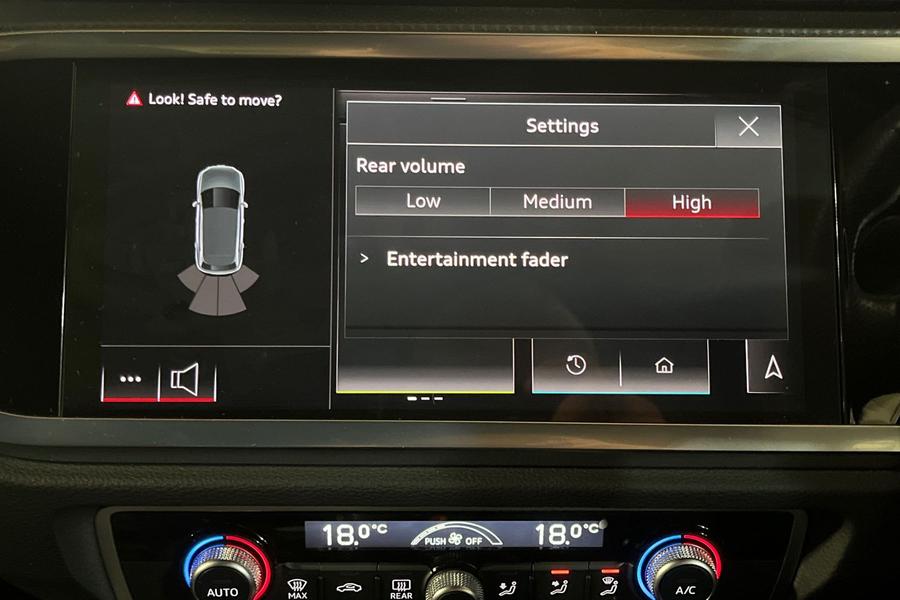 Audi Q3 Photo autoimg-852b8e2e578293d65104bbfcf9b81c42e8c77628.jpg