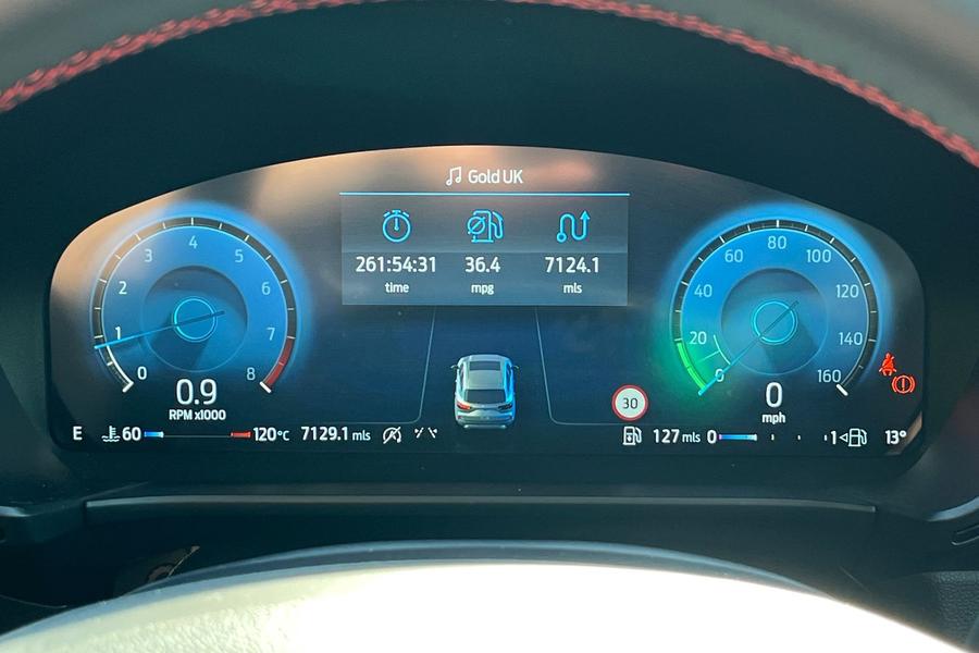 Ford KUGA Photo autoimg-852c31e044b13b515be68e6cbef02f865e1900d7.jpg