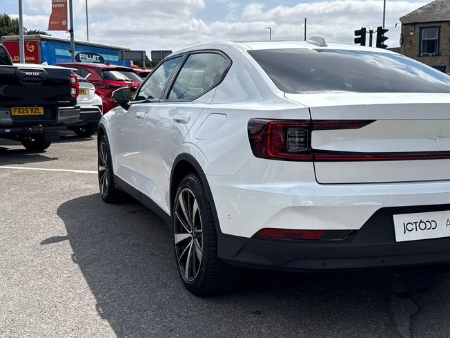 POLESTAR Polestar 2 Photo 31