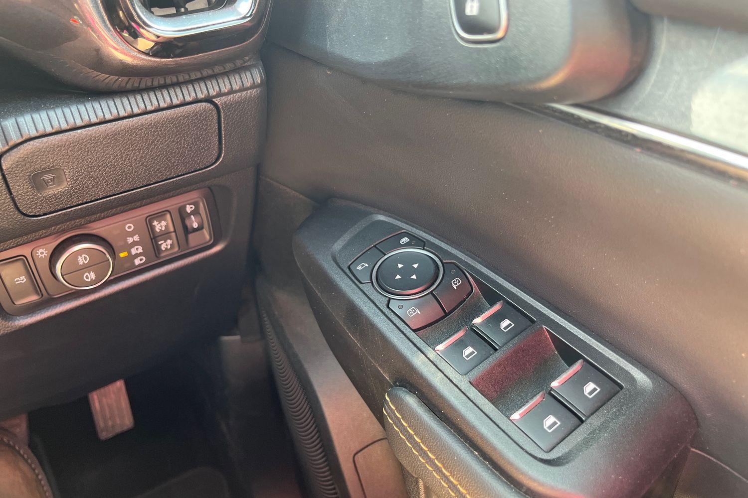 Ford RANGER Photo 28