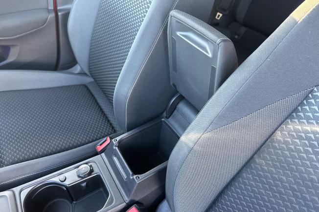 VOLKSWAGEN Golf Photo 43