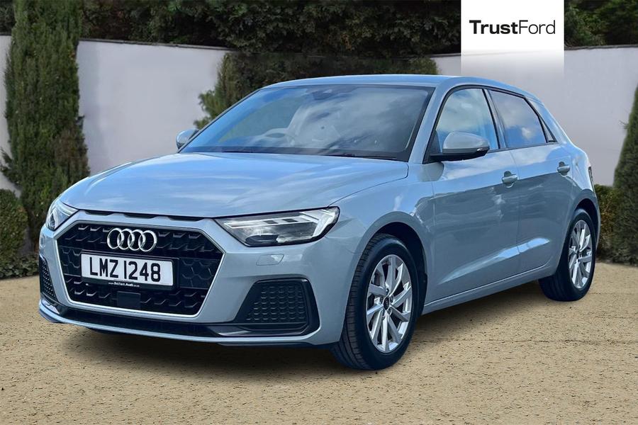 Audi A1 Photo autoimg-85346e0b01114b11d868e6738c43498630b2b14e.jpg