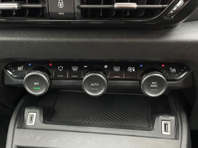 CITROEN C4 Photo 44