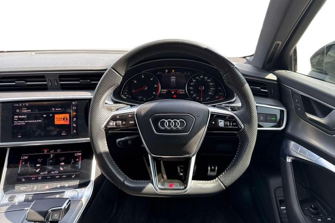 AUDI A6 Avant Photo 11