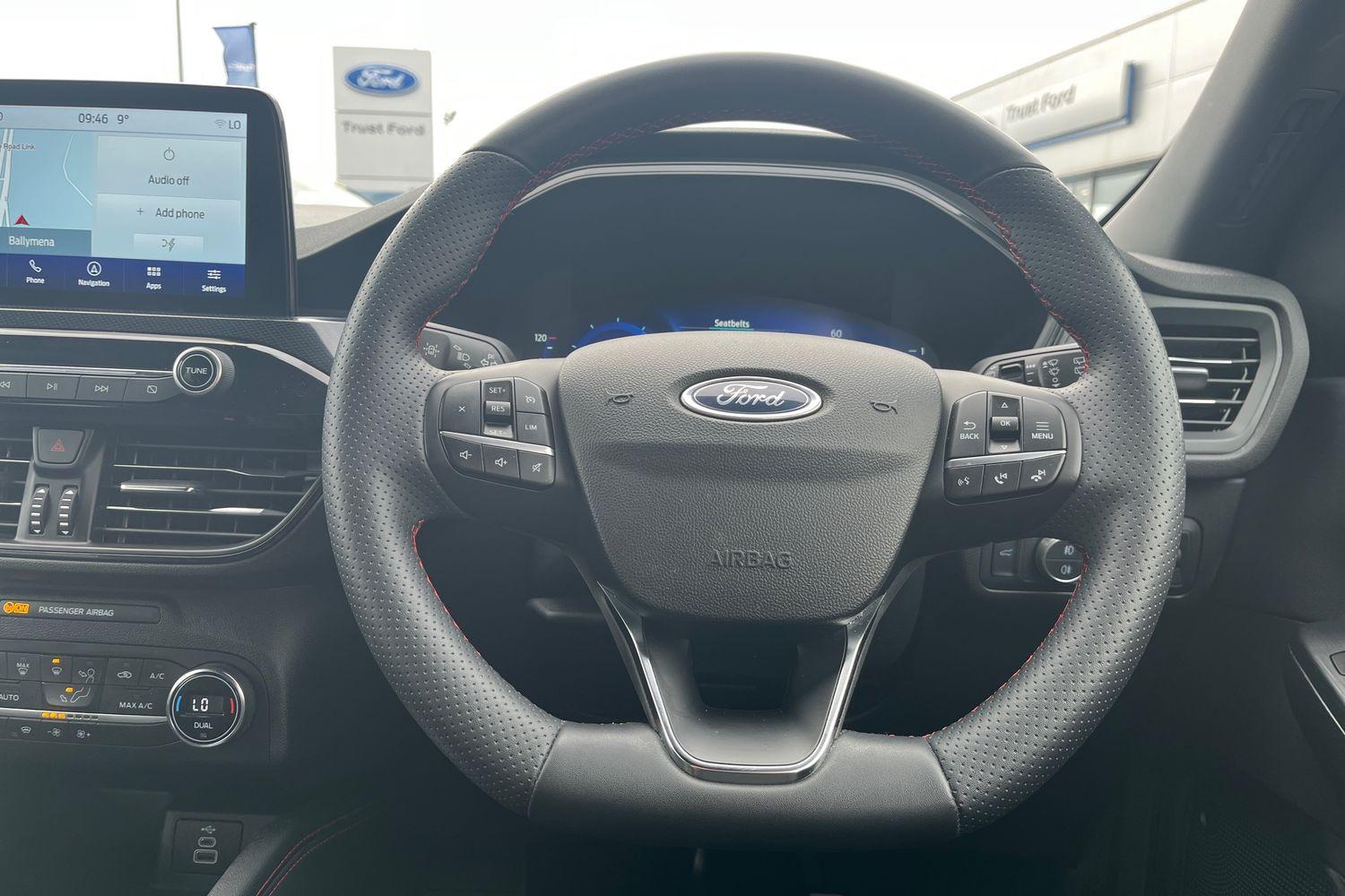 Ford KUGA Photo 11
