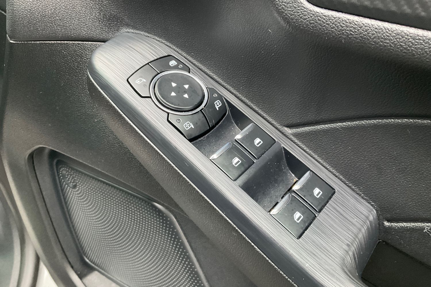 Ford KUGA Photo 15