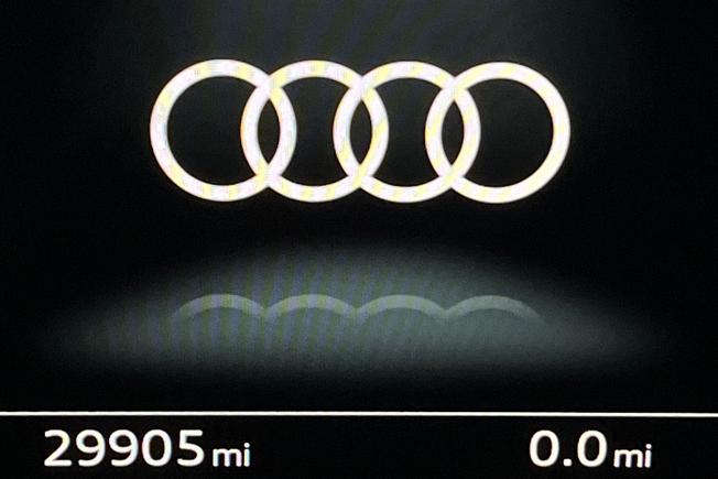 Audi A4 Avant Photo 15