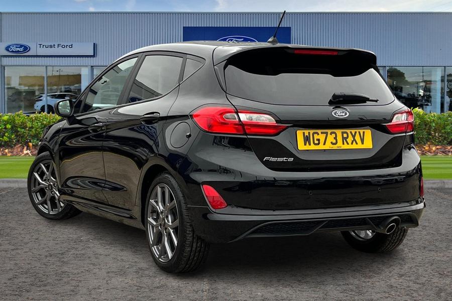 Ford Fiesta Photo autoimg-853f537809637809213d555ea2e6dadc7335b600.jpg