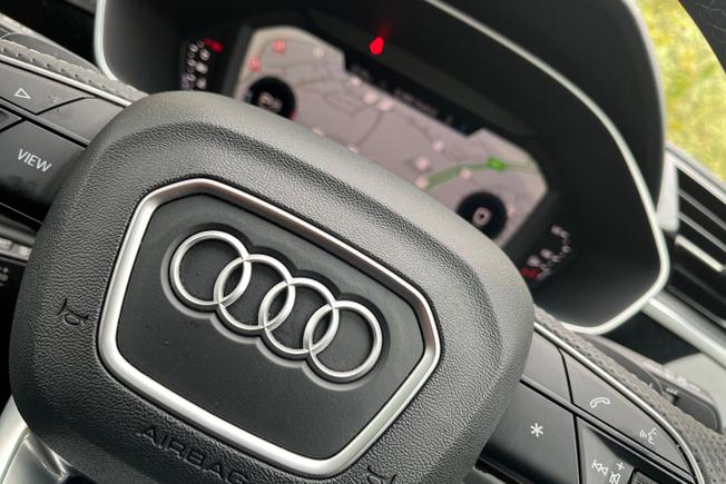 AUDI Q3 Photo 30