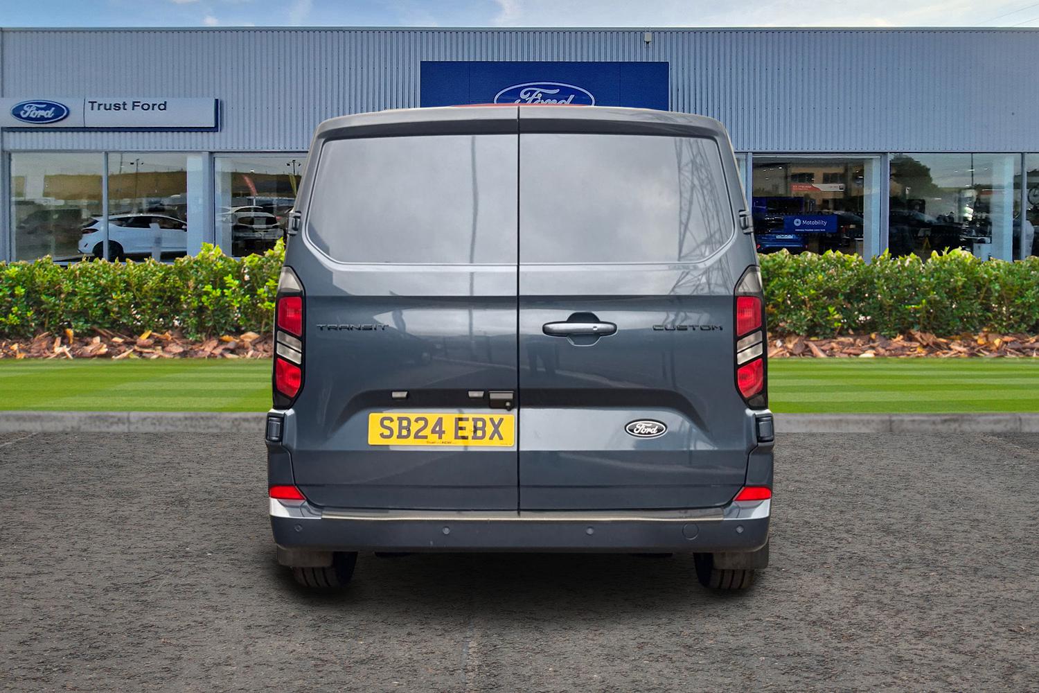 Ford TRANSIT CUSTOM Photo 12