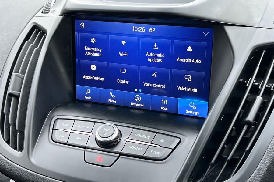 Ford KUGA Photo autoimg-8551fed5fe6f4b02f8675e67bfb3547d19aee330.jpg