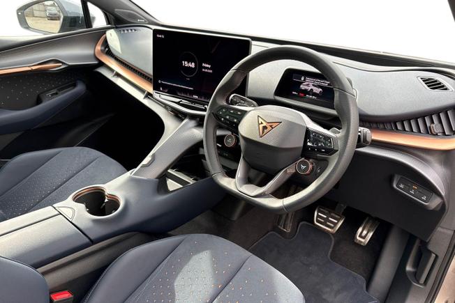 CUPRA Tavascan Photo 6