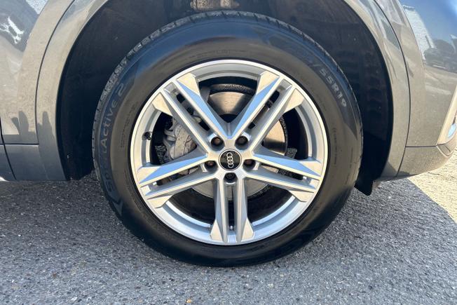 AUDI Q5 Photo 25