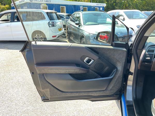 BMW i3 Photo autoimg-85594ae1301da65046116766f6ec179ee4b0b699.jpg