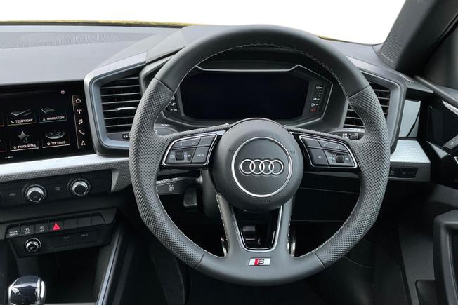 AUDI A1 Photo 11
