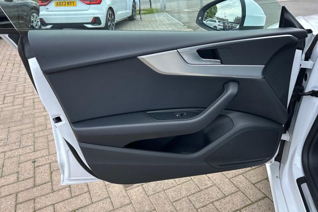 AUDI A5 Photo 35