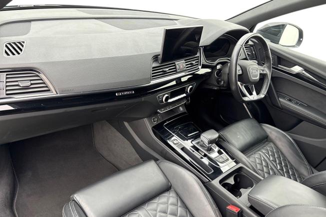 AUDI Q5 Photo 2