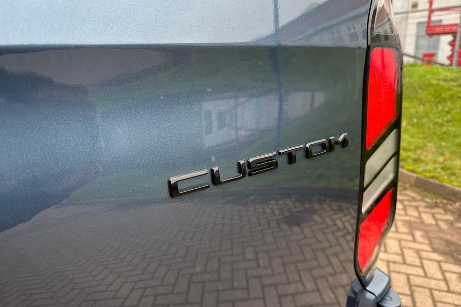 Used Ford TRANSIT CUSTOM 20