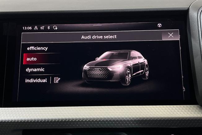 AUDI A1 Photo 14