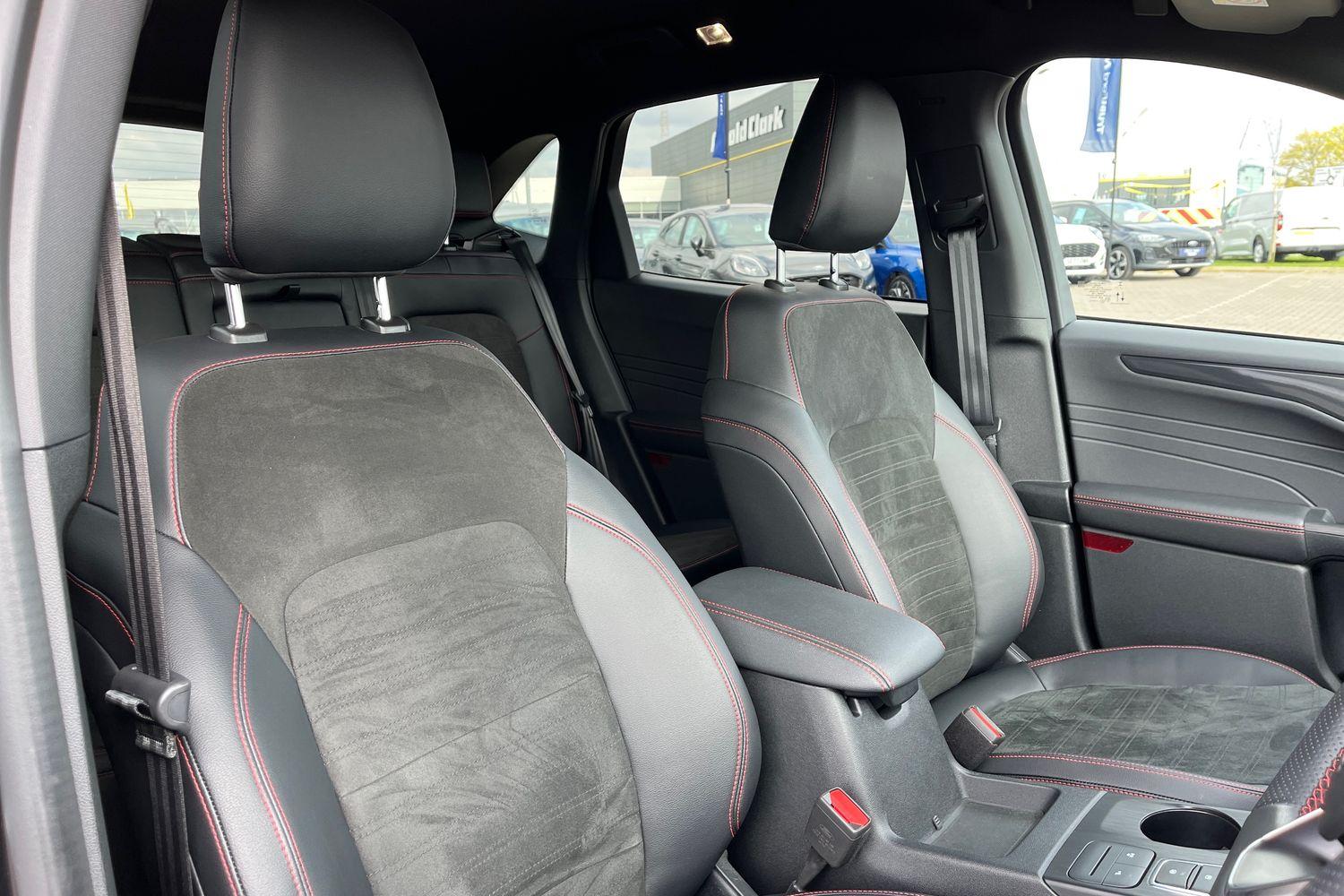 Ford Kuga Photo 16